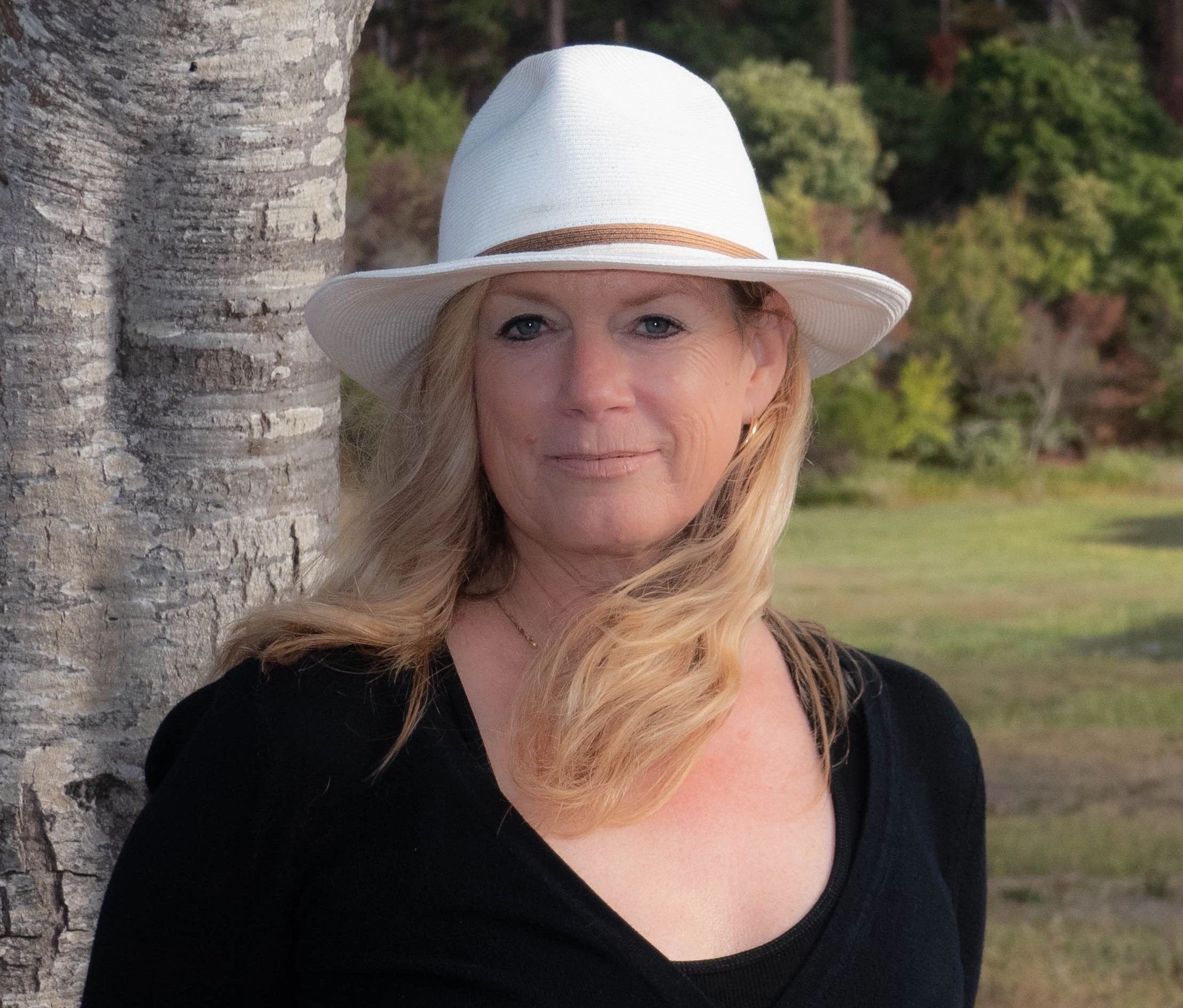 Carrie Albachten, founder of Love Living Lighter